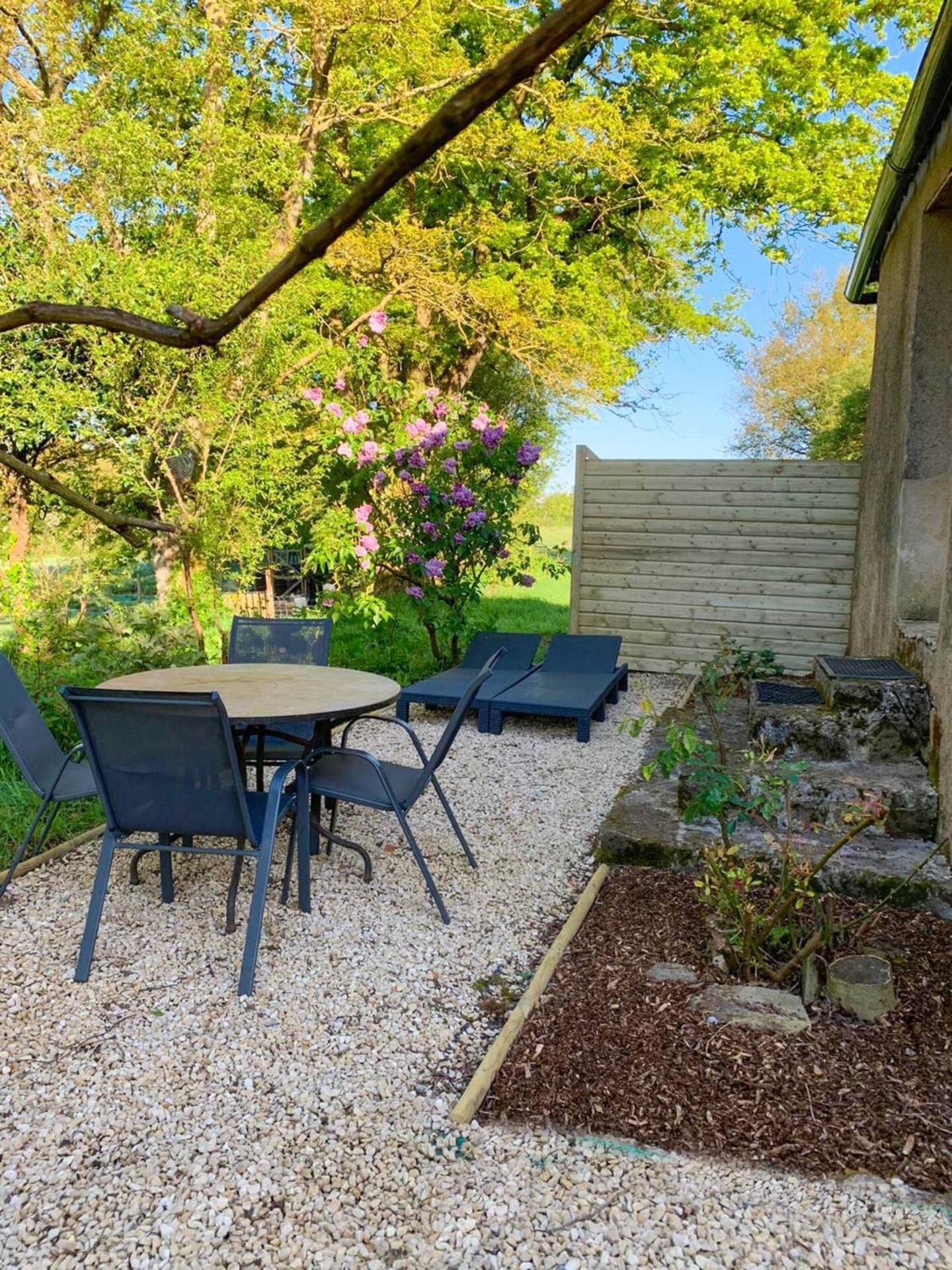 Le Clos Des Ecorcins - Terrasse - Parking Prive Saint-Amand-sur-Sevre Экстерьер фото